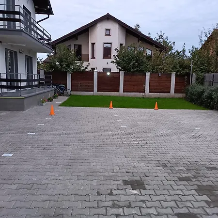 شقة Casa Matei Coresi *