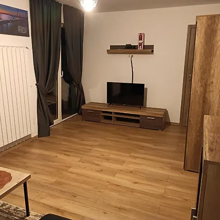 شقة Casa Matei Coresi *