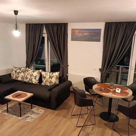 Casa Matei Coresi شقة