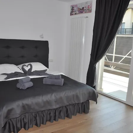 Apartment Casa Matei Coresi
